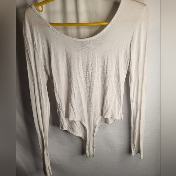 SWS Essentials bodysuit - Picture 2 of 3